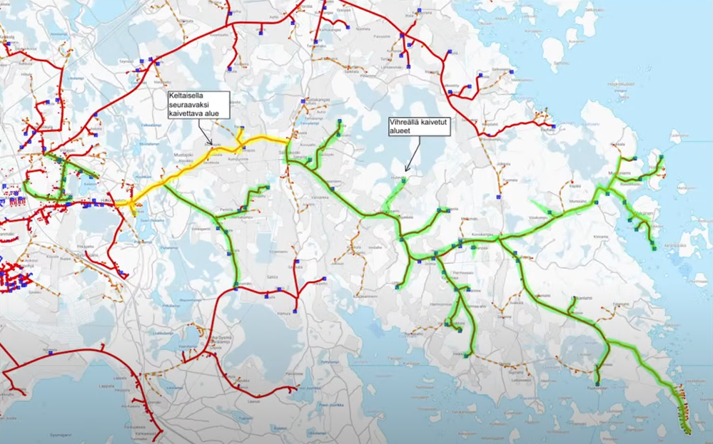 Valokuituverkon tilanne: vihreät alueet on kaivettu ja keltaiset alueet suunnitelmissa.