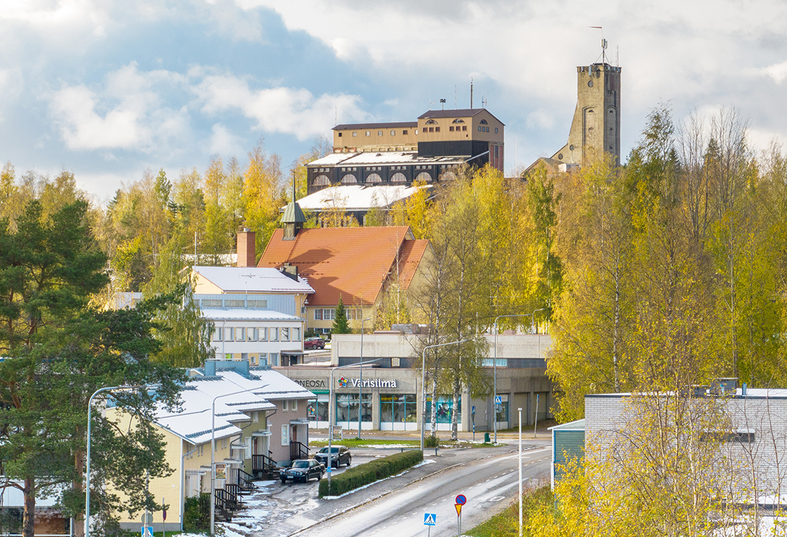 Tekeillä tietokirja Outokummun rakennetusta ympäristöstä